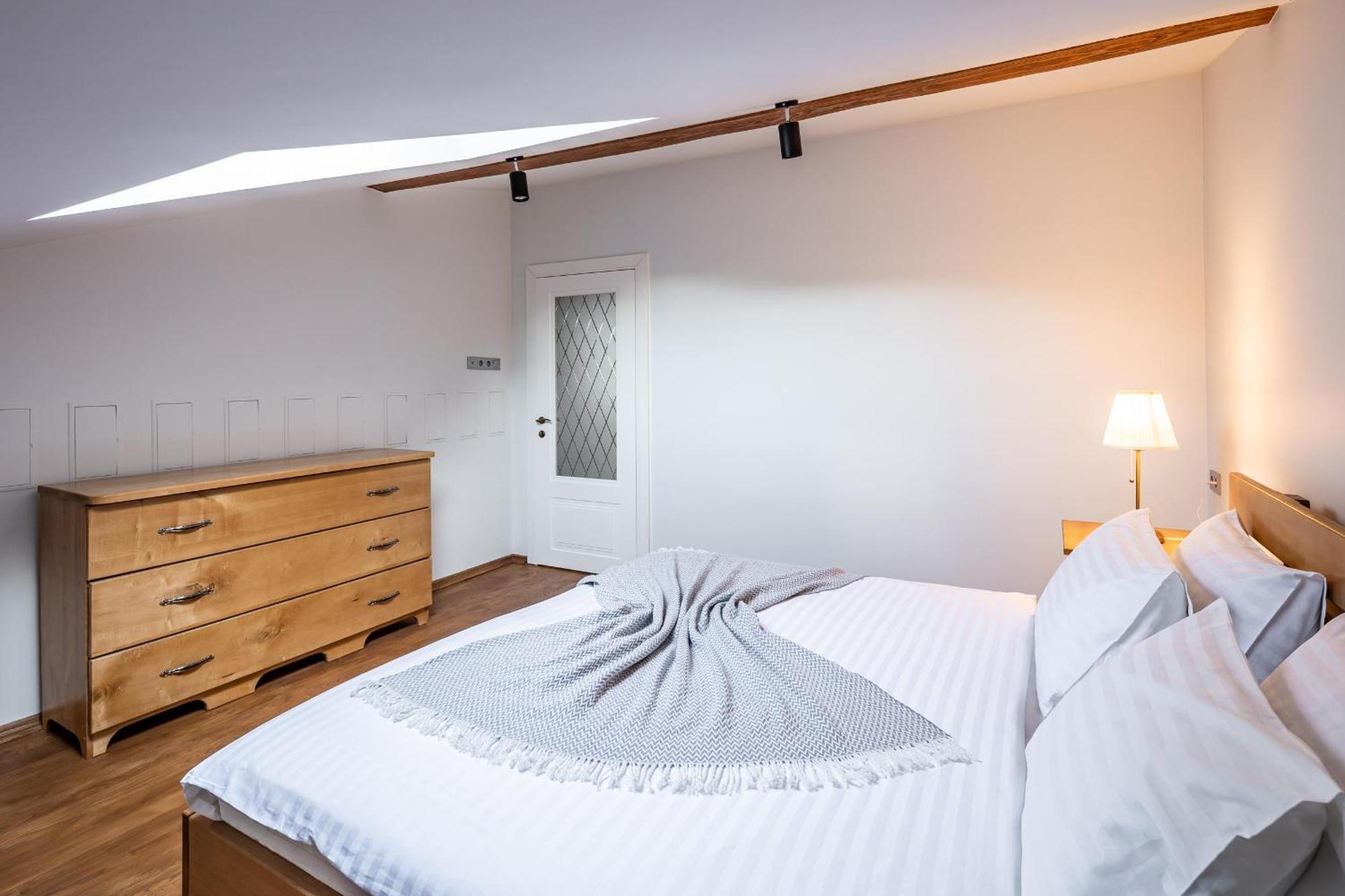 Romari Apartment Вірменська Львів Екстер'єр фото