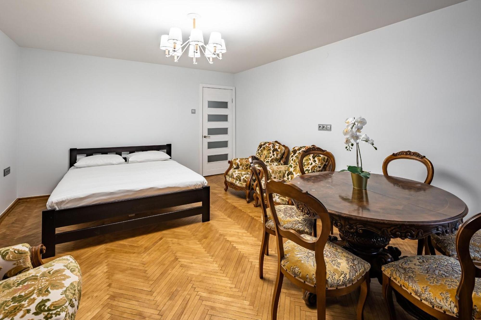 Romari Apartment Вірменська Львів Екстер'єр фото